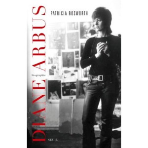 une biographie de Diane Arbus